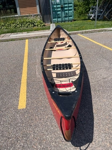 Canyon 16' Canoe